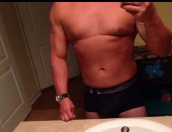 OnlyFans cuenta hannahs_husband44 header 2