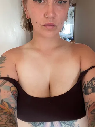 OnlyFans cuenta indiannna header 2