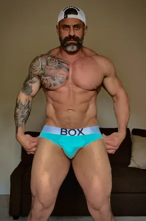 OnlyFans cuenta musclegreen25 header 2
