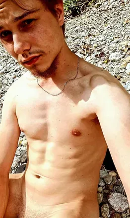 OnlyFans account  luckyintyroke avatar 1