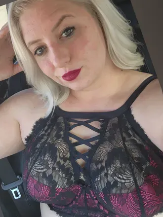 OnlyFans account  lispoo44 avatar 1