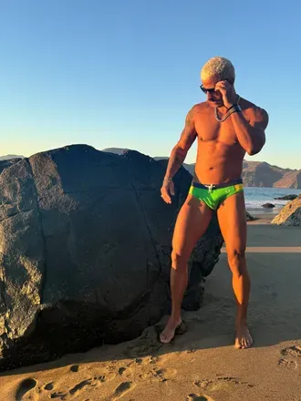 OnlyFans cuenta cariocachaser header 2