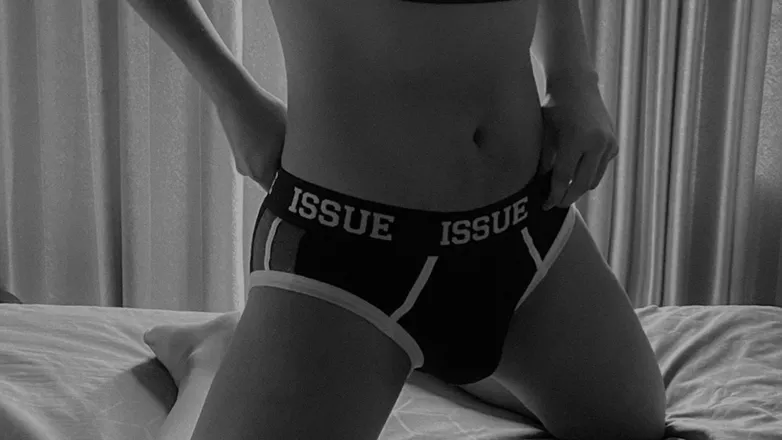 OnlyFans cuenta qxnky24 header 2
