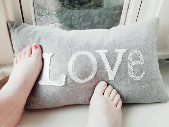 OnlyFans cuenta barefeettreats header 2