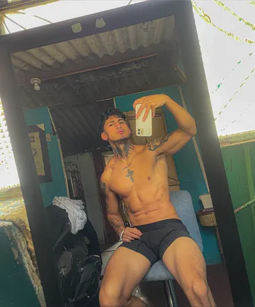 OnlyFans account  davidmateus header 2