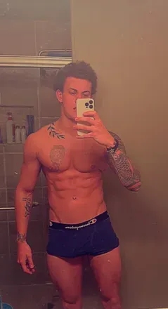 OnlyFans cuenta yuhfeelmeh avatar 1