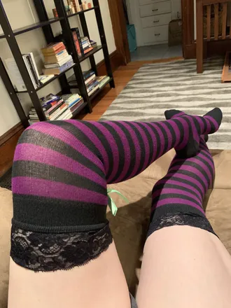 OnlyFans cuenta folkriotgrrl header 2