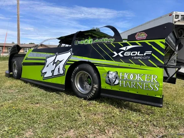 OnlyFans account  amickracing header 2