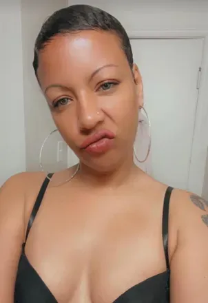 OnlyFans cuenta mami518 avatar 1
