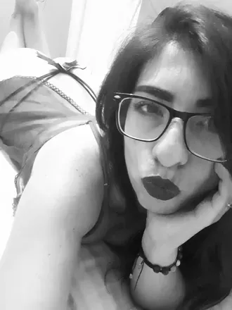 OnlyFans cuenta charissel header 2