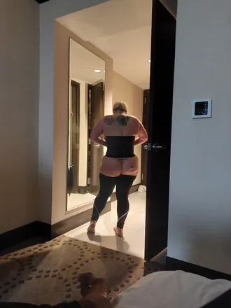 OnlyFans account  missabuser header 2