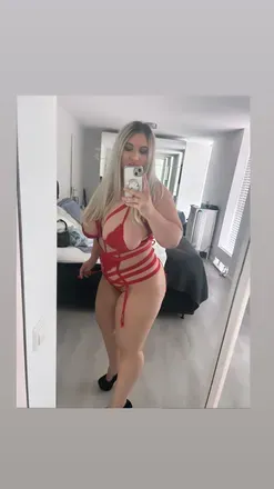 OnlyFans cuenta karina198 avatar 1