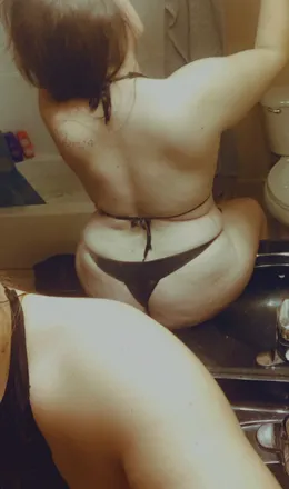 OnlyFans cuenta curvy_catie header 2