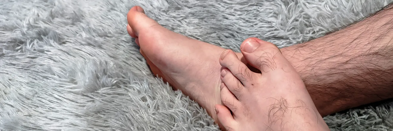 OnlyFans cuenta kikibunnyfeet header 2