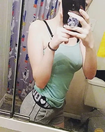 OnlyFans account  babygirl811 header 2