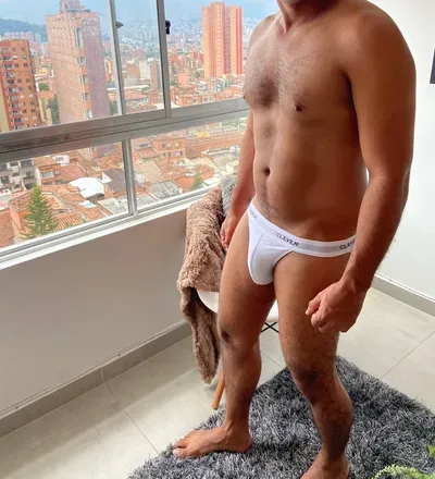 OnlyFans cuenta negroarrecho avatar 1