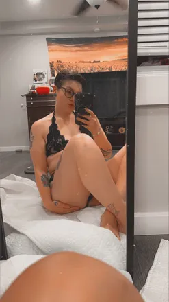 OnlyFans cuenta honeypott720 header 2