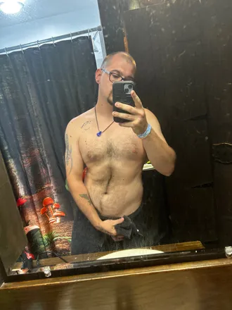 OnlyFans cuenta thismguysmileguy header 2