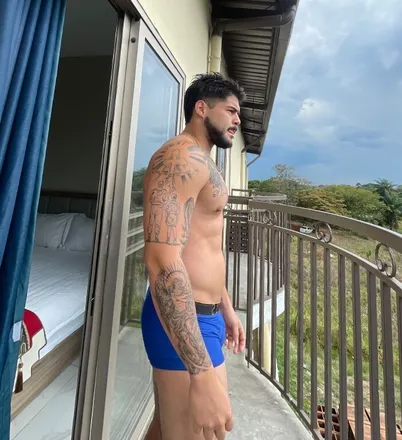 OnlyFans cuenta victorkm12 avatar 1