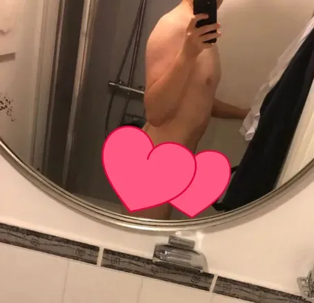 OnlyFans account  ew2002 avatar 1
