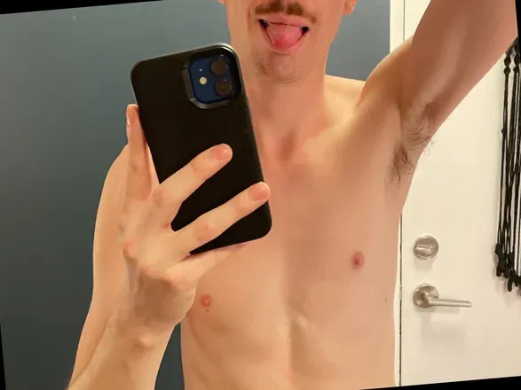 OnlyFans cuenta skinnycollegetwink avatar 1