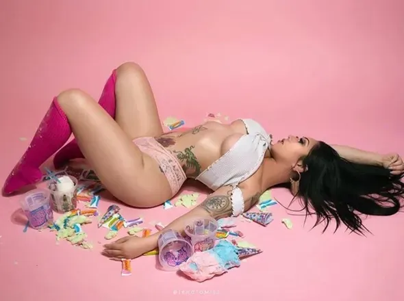 OnlyFans cuenta letsplayagamewme header 2
