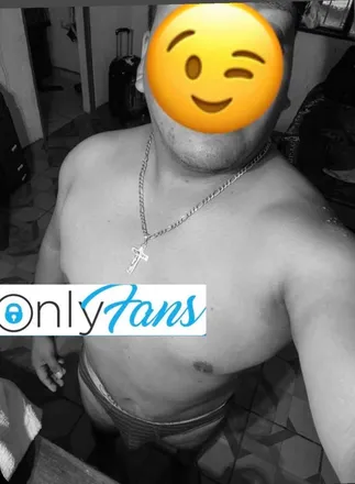 OnlyFans cuenta ferrdzbisexual header 2