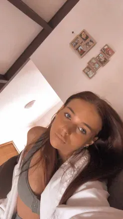 OnlyFans account  ellking avatar 1