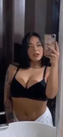 OnlyFans account  laurasalgueroo avatar 1