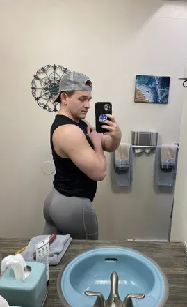 OnlyFans cuenta larebear69 avatar 1