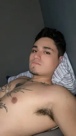 OnlyFans cuenta irvinglara99 header 2