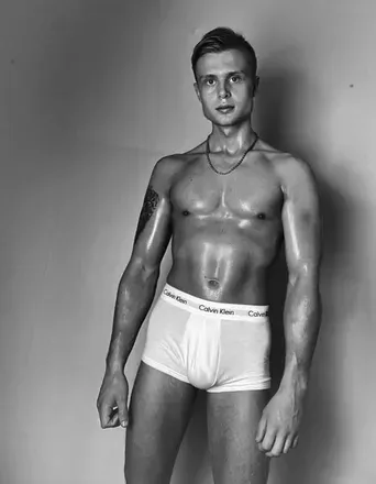 OnlyFans cuenta maxzeusmillion header 2