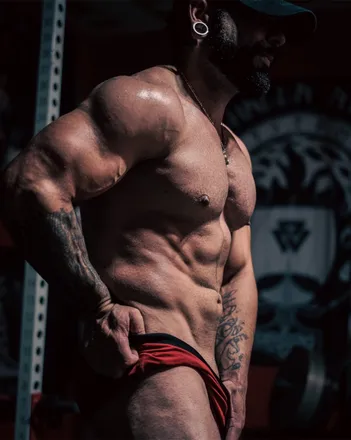 OnlyFans cuenta powerliftingmuscles header 2
