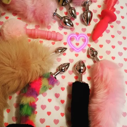 OnlyFans cuenta cherryferrara78 header 2