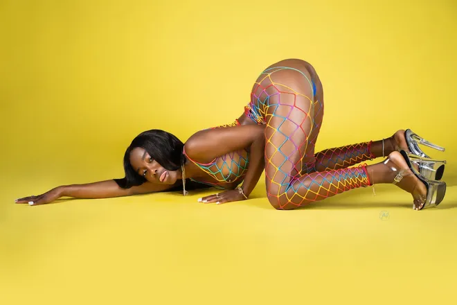 OnlyFans cuenta unicornpussiii header 2