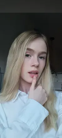 OnlyFans cuenta petiteelise_xcx avatar 1