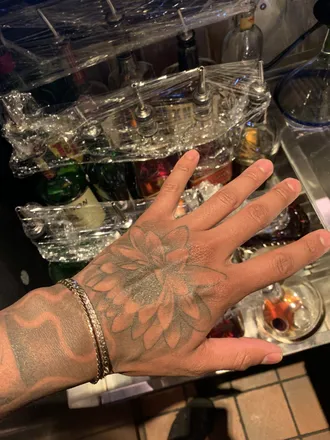 OnlyFans cuenta zendebrown header 2