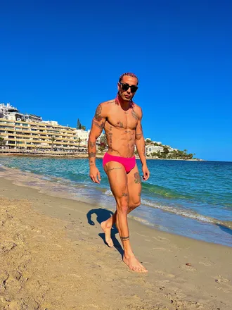 OnlyFans cuenta coupleetwinss header 2