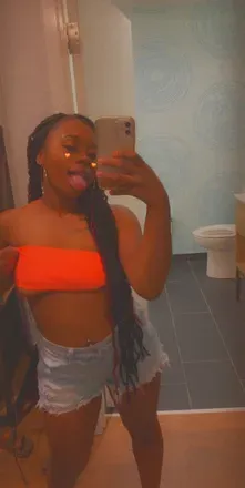 OnlyFans cuenta kerrylee_52 avatar 1