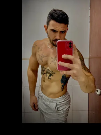 OnlyFans cuenta licett header 2