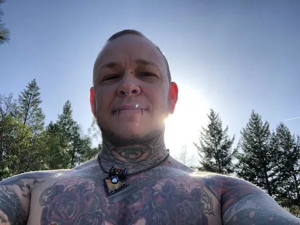 OnlyFans cuenta the_rogue_raven avatar 1