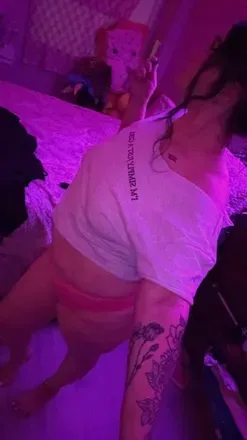 OnlyFans cuenta iamcherrybomb7 avatar 1