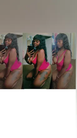 OnlyFans cuenta thehoodmedusa header 2