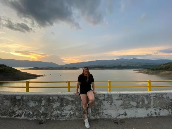 OnlyFans cuenta addanieller header 2