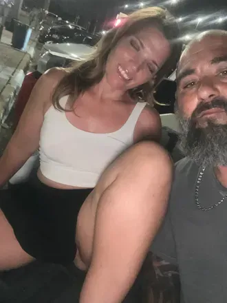 OnlyFans cuenta bullhubby4hotwifekat avatar 1