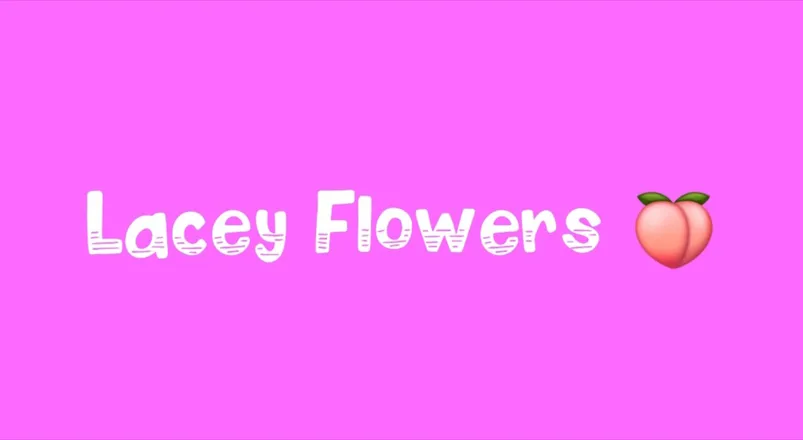 OnlyFans cuenta laceyflowersxoxo header 2