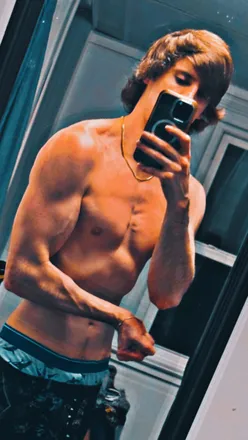OnlyFans cuenta fivemilemacc header 2