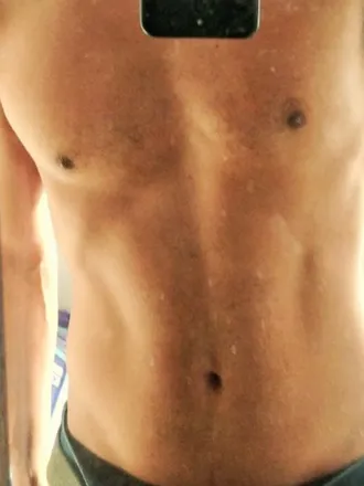 OnlyFans cuenta mik3_j header 2