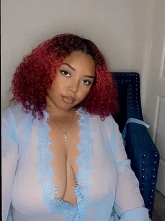 OnlyFans account  tripleeebbb avatar 1