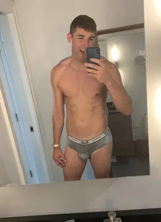 OnlyFans cuenta bigbronextdoor avatar 1